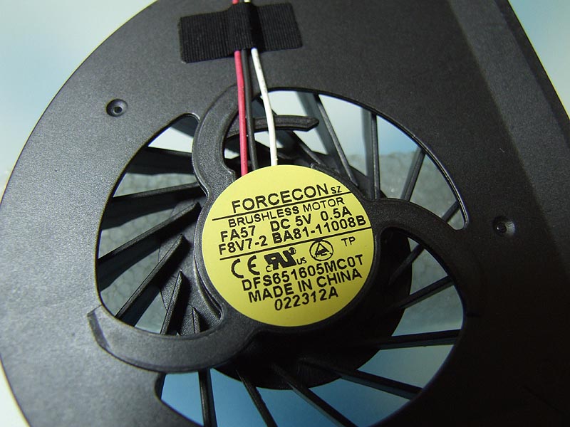 Samsung RF510 RF511 RF710 RF711 RF712 RC530 RC730 notebook ventilátor (CPU fan)