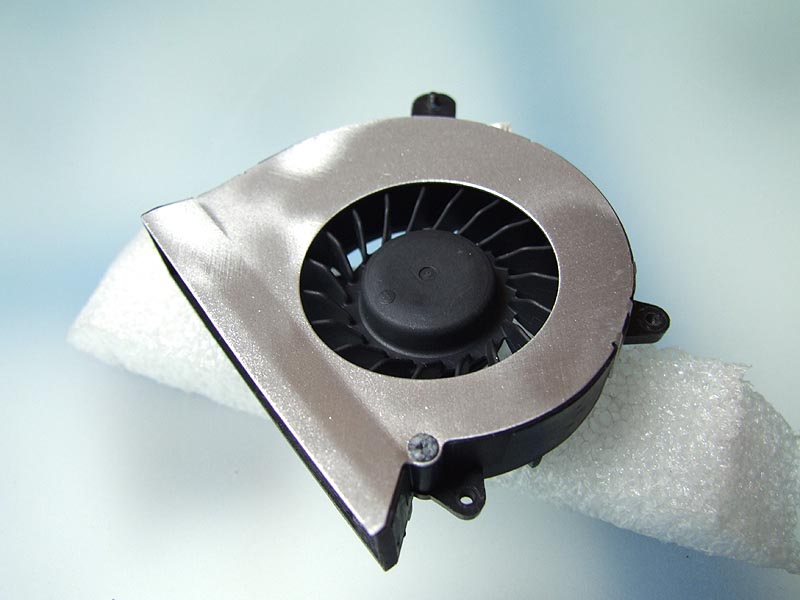 HP Envy M4 1000 1003TX 1010TX 1012TX 1015DX 1016TX 1115DX ventilátor (CPU fan)