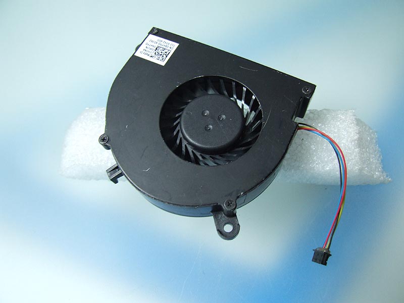 9HTYD DELL Latitude E5530 notebook ventilátor (CPU fan)