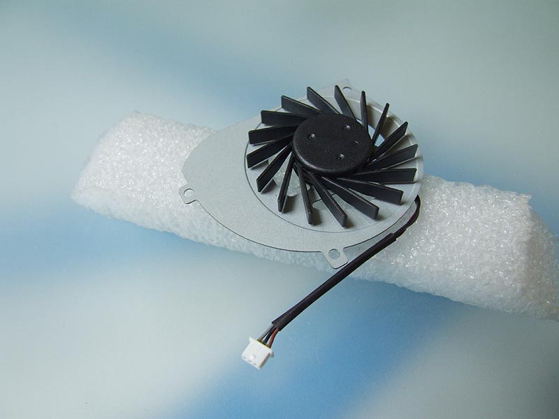 Toshiba Satellite T130 T131 T132 T133 T135 notebook ventilátor (CPU fan)