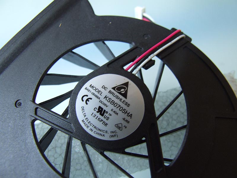 Samsung NP-R710 NP-R711 NP-R728 NP-R730 NP-R750 NP-R770 NP-R780 notebook ventilátor (CPU fan)