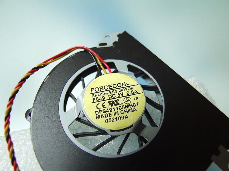 MSI MSI X320 X340 X400 X410 MS-1352 notebook ventilátor (CPU fan)