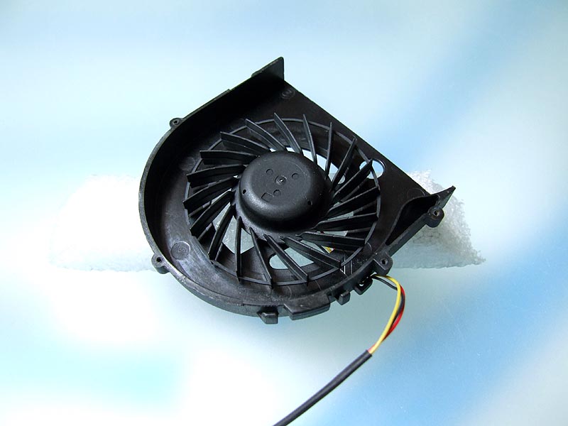 DELL XPS M1530 notebook ventilátor (CPU fan)