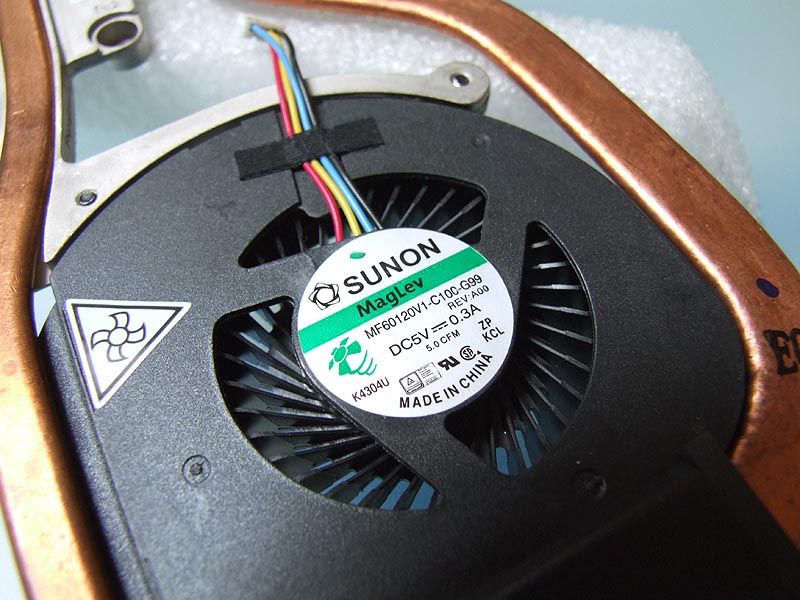J12WD 9HYXD DELL Latitude E6520 notebook ventilátor chladič (CPU fan, heatsink)