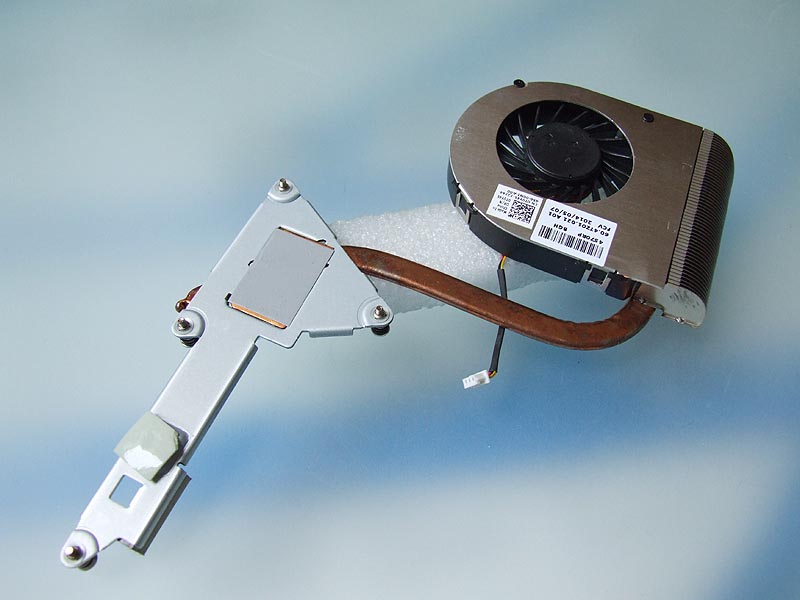 T0Y45 DELL Inspiron 3520 notebook ventilátor chladič (CPU fan, heatsink)