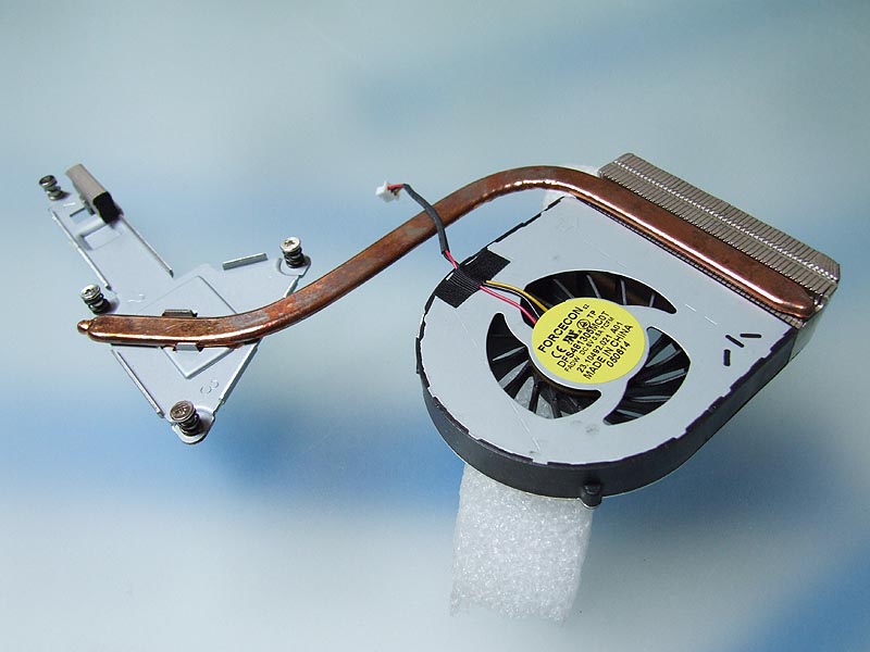 T0Y45 DELL Inspiron 3520 notebook ventilátor chladič (CPU fan, heatsink)