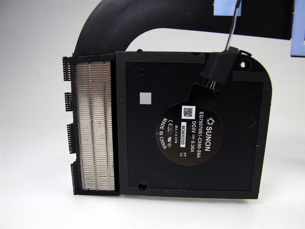 VK8HK DELL Latitude 5521 notebook ventilátor chladič (CPU fan, heatsink) - Discrete nVidia