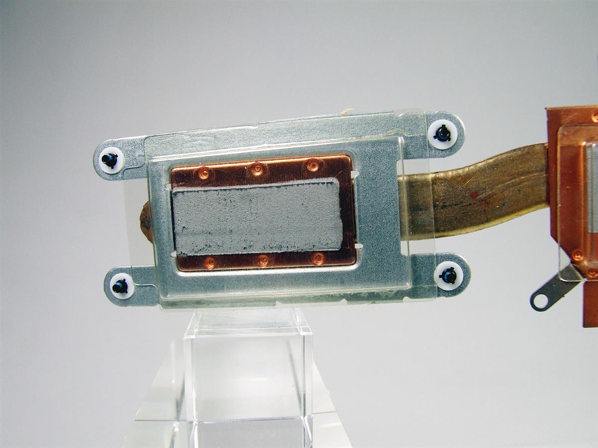 1YWW3 DELL Inspiron 3583 3584 3593 notebook chladič (CPU heatsink)
