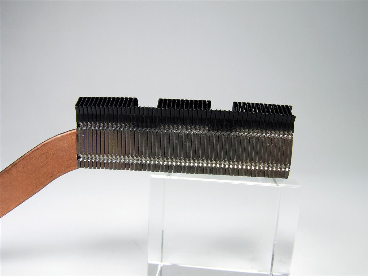 G1YPV DELL Inspiron 5590 notebook chladič (CPU heatsink)