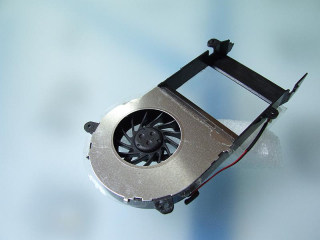 Samsung NP-R18 NP-R19 NP-R20 NP-R23 NP-R25 NP-R26 NP-P400 notebook ventilátor (CPU fan)